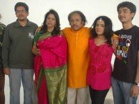 Kavitha krishnamurthy family: her husband dr swamy and step children