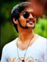Niranjan deshpande