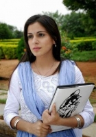 Shraddha arya